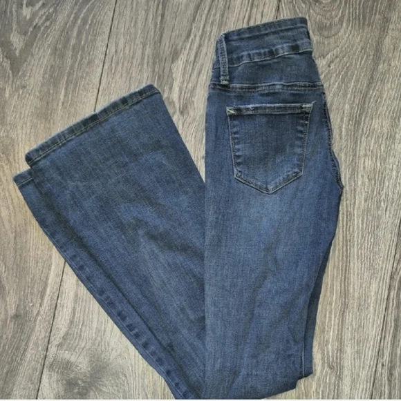 Special A Classic Blue Flare - Picture 8 of 8